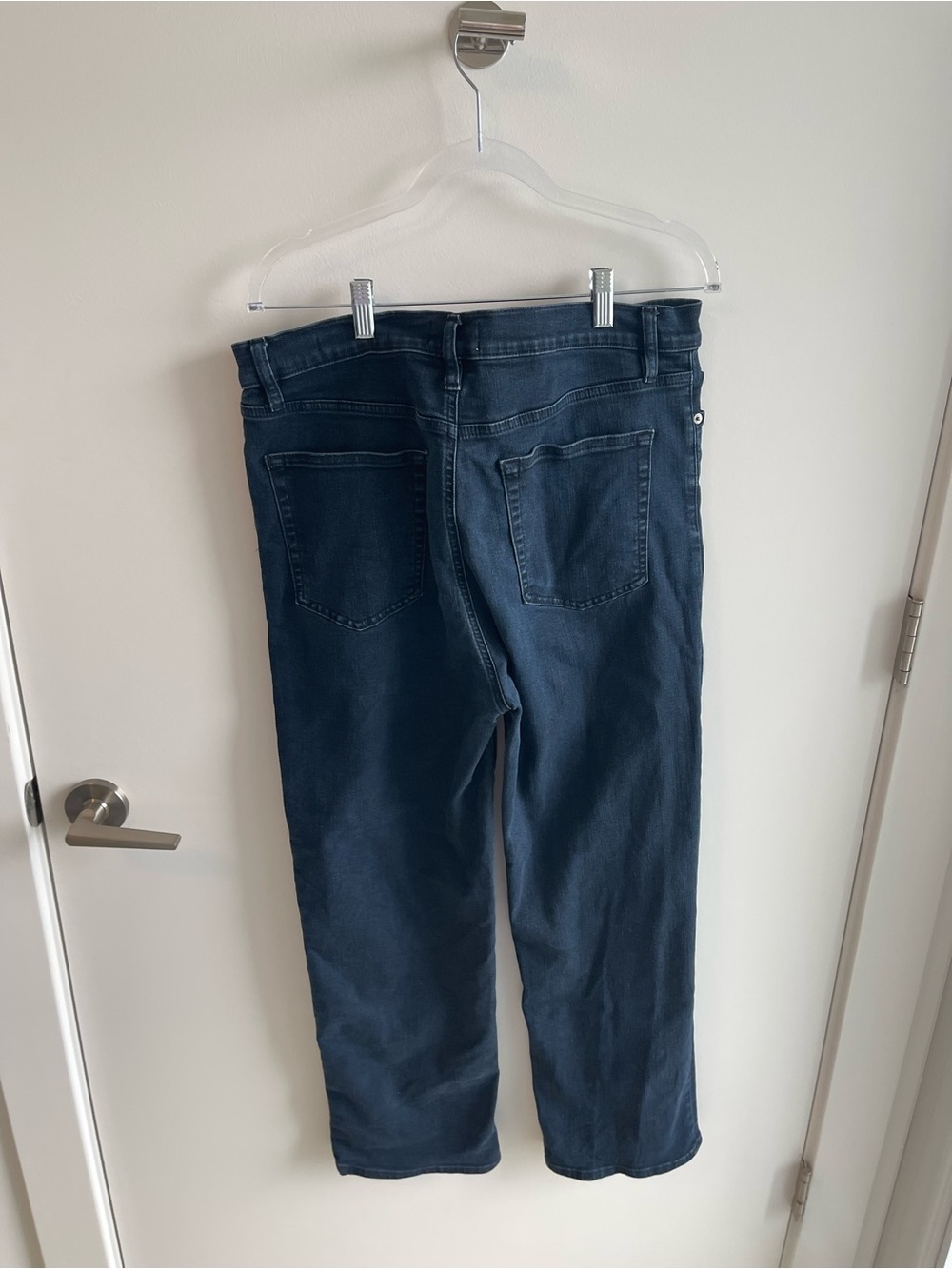 Frame Le Sleek Straight Dark Wash Jeans - Picture 3 of 4